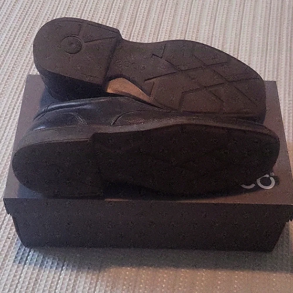 Ecco men's dress slip-ons size 44 in black - Picture 2 of 8
